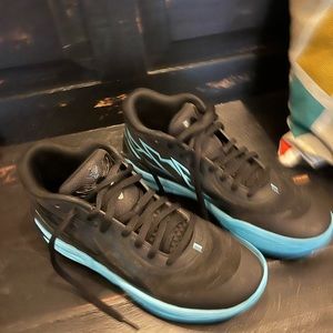 PUMA Mens Mb.02 Phenom Basketball Sneakers Shoes - Black